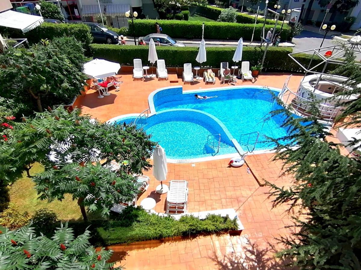 Sineva Del Sol Apartments Sveti Vlas Dış mekan fotoğraf
