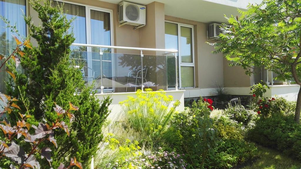 Sineva Del Sol Apartments Sveti Vlas Dış mekan fotoğraf
